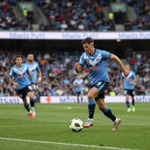 South Melbourne 0-0 Preston Lions: Trận cầu khan hiếm bàn thắng tại Victoria NPL